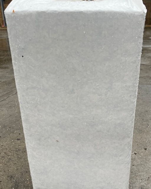 White medium flake shavings 